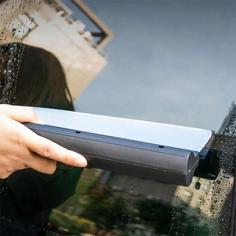 Cleaning Water Squeegee Blades - Image 2