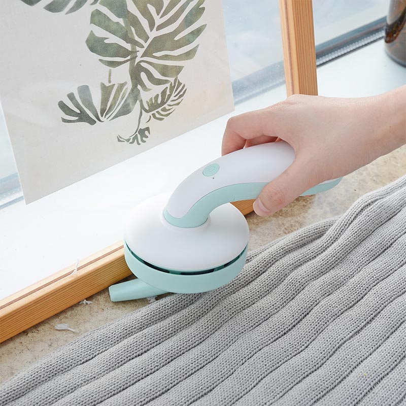 Cordless Mini Vacuum - Image 4