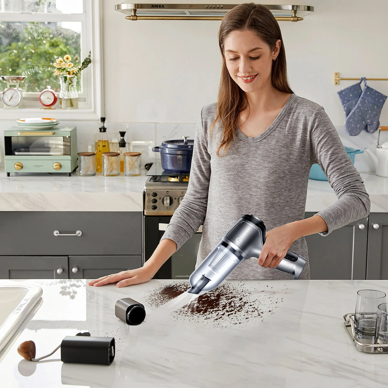 Mini Handheld Cordless Vacuum Cleaner - Image 21