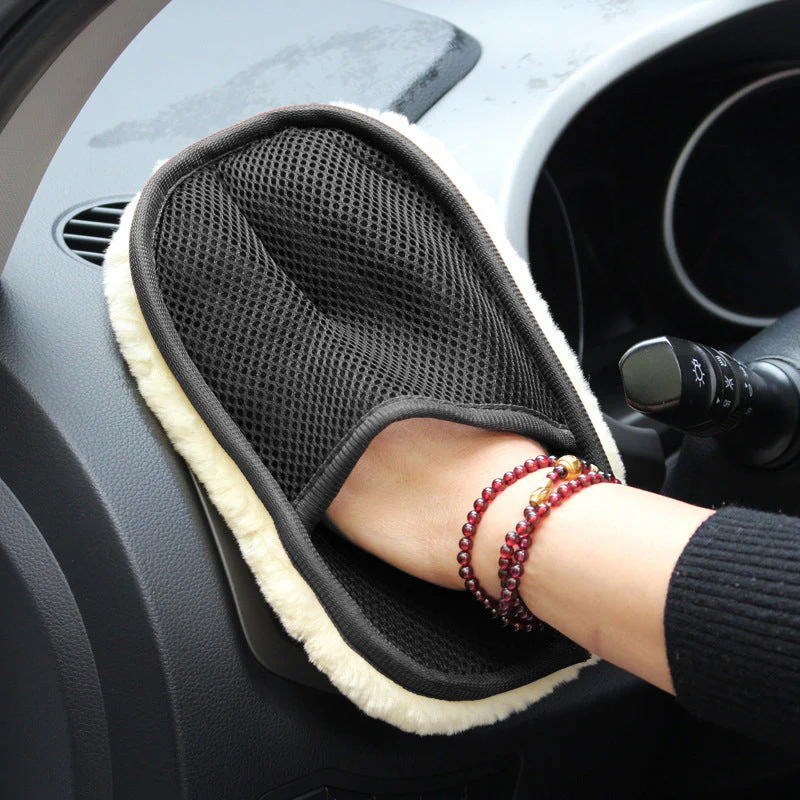 Soft Car Washing Gloves - Image 3